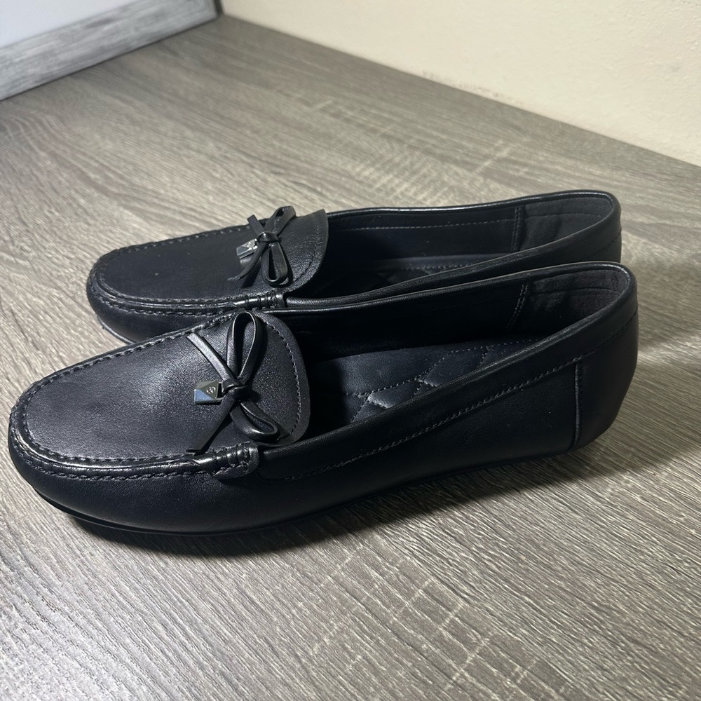 Michael Kors Womens Round Toe Slip-On Leather Loafers Shoes Black Size8,5